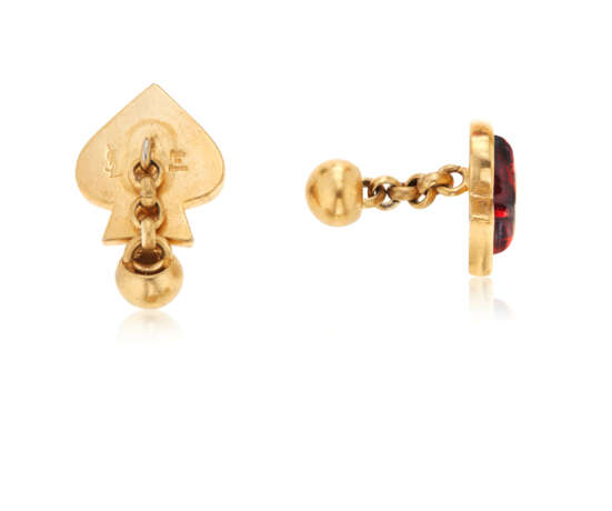GROUP OF GLASS AND RESIN CUFFLINKS, ONE PAIR BY YVES SAINT LAURENT - Foto 11