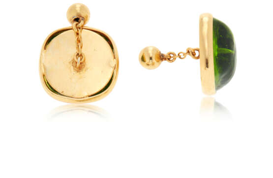 GROUP OF GLASS AND RESIN CUFFLINKS, ONE PAIR BY YVES SAINT LAURENT - фото 15