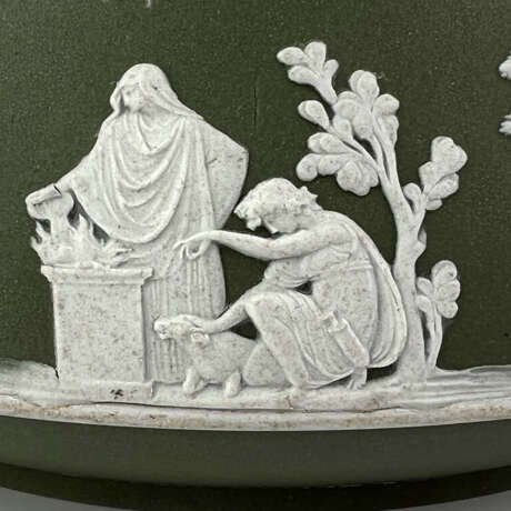 Sacrifice Figures Wedgwood Porcelain England 1860 - photo 8