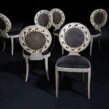 Oktogonaler Esstisch und sechs Stühle - фото 2
