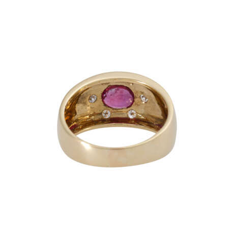 Ring with ruby and diamonds - photo 4