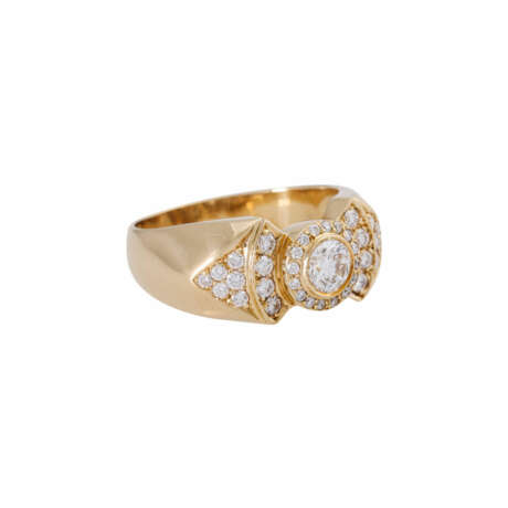 Ring with diamonds total ca. 0,98 ct, - фото 1