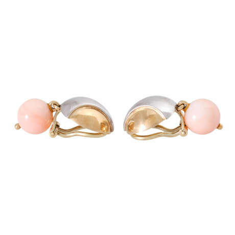 Pair of ear clips with angel skin coral, - фото 3