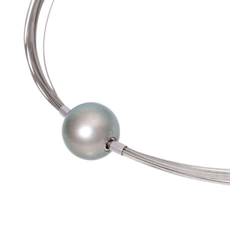 Multi-row steel necklace with a Tahiti cultured pearl as a change lock, - Foto 4