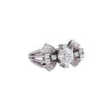 Ring with old cut diamond ca. 0,95 ct, - фото 1