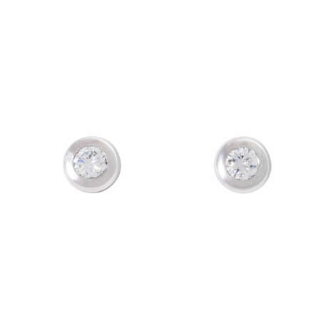 Pair of stud earrings with pearls and diamonds - photo 2