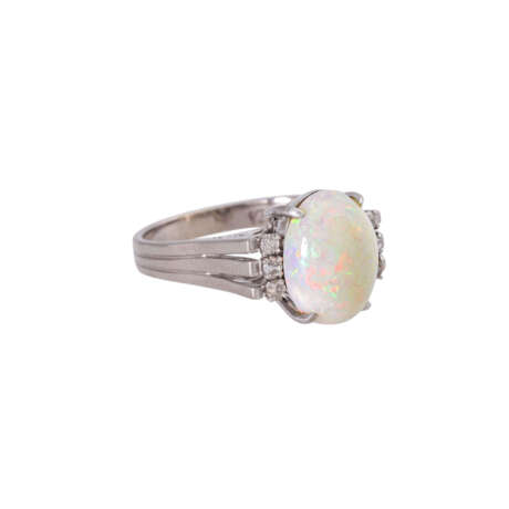 Ring with white opal and diamonds - фото 1
