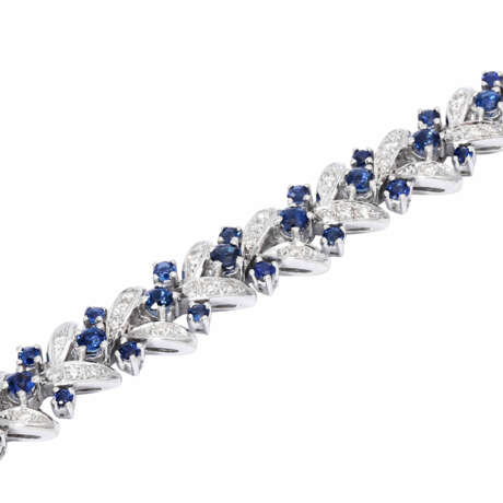Bracelet with sapphires and diamonds total approx. 1 ct, - фото 4