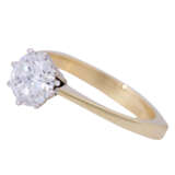 Solitaire ring with diamond of approx. 1.3 ct (engraved), - фото 5