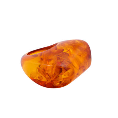 Convolute ring and chain of amber, - Foto 4