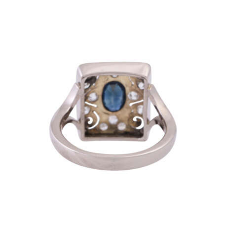 Ring with sapphire and small diamonds, - photo 4