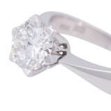 Ring with solitaire brilliant 1.37 ct, - photo 5