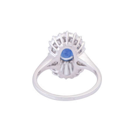 Ring with sapphire ca. 1,3 ct and diamonds - photo 4