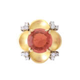 Ring with round faceted fire opal and 12 diamonds total ca. 0,36 ct, - фото 3