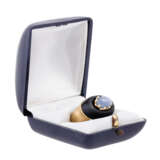 Ring with oval star sapphire embedded in onyx, - фото 6