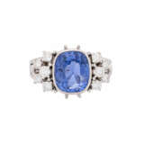 Ring with sapphire ca. 3,9 ct and 10 brilliant cut diamonds total ca. 0,45 ct, - photo 2