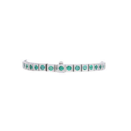 Riviere bracelet with emeralds of total ca. 2,8 ct, - photo 2