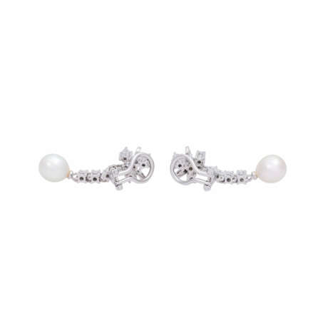 Earclips pendant with pearl drops and diamonds total ca. 0,75 ct, - photo 2