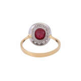 Ring with ruby cabochon and diamonds - фото 4