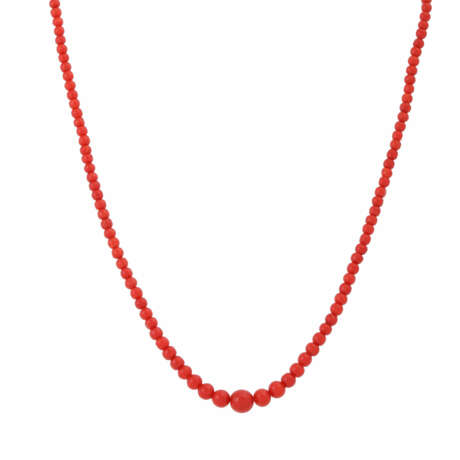 Fine coral necklace, - фото 1