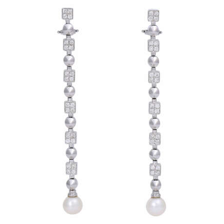 Earrings with pearls and diamonds together ca. 0,9 ct, - photo 1