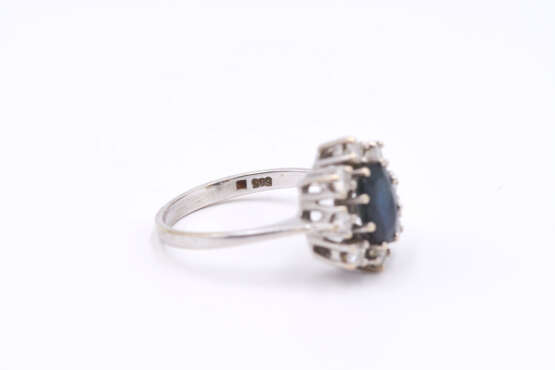 Sapphire Diamond Ring - фото 4