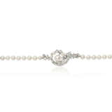 NO RESERVE | CHANEL CULTURED PEARL AND DIAMOND 'COMÈTE' BRACELET - фото 3