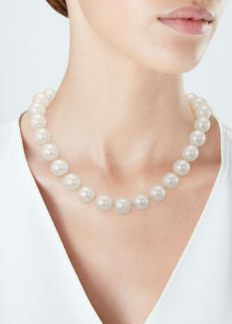 NO RESERVE | CULTURED PEARL AND DIAMOND NECKLACE - Foto 2