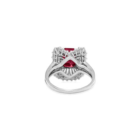 RUBY AND DIAMOND RING - Foto 5