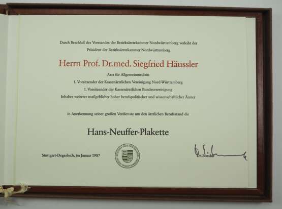 BRD: Bundesverdienstorden, Großes Verdienstkreuz mit Stern Urkunde eines Medizin Professors. - фото 5
