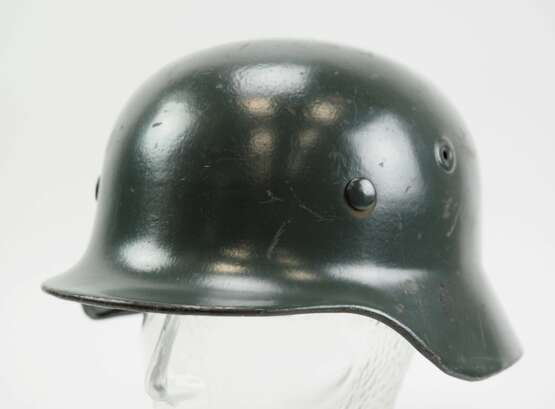 Bereitschaftspolizei: Stahlhelm. - Foto 1