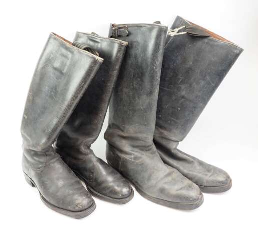 Wehrmacht: Paar Offiziersstiefel - 2 Exemplare. - photo 1