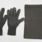 Wehrmacht: Paar Handschuhe und Schal. - фото 1