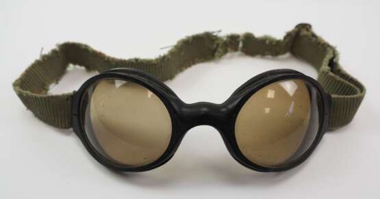 Luftwaffe: Flieger-Splitterschutzbrille mit Ultrasin-Gläsern. - Foto 1