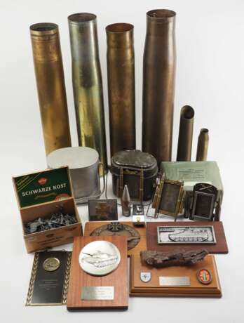 Lot Militaria. - photo 1