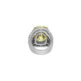 BULGARI COLORED DIAMOND AND DIAMOND `TROMBINO` RING - фото 5