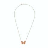 VAN CLEEF & ARPELS CORAL AND DIAMOND BUTTERFLY NECKLACE - фото 2