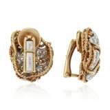 CARTIER DIAMOND AND GOLD EARRINGS - Foto 3