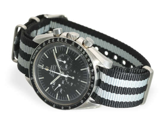 Armbanduhr: Omega Speedmaster Chronograph Ref. 105.012-66, von 1966 - Foto 4