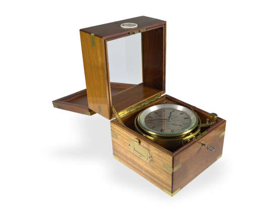 Hochfeines, großes Marinechronometer mit 8-Tage-Werk und "Auxiliary compensation balance", White & Hutton No.6079, ca. 1920 - photo 6