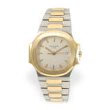 Armbanduhr: kaum getragene Patek Philippe Nautilus 3800/1 in Stahl/Gold, Genfer Siegel - photo 4