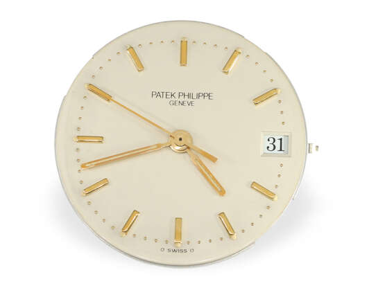 Armbanduhr: kaum getragene Patek Philippe Nautilus 3800/1 in Stahl/Gold, Genfer Siegel - Foto 7