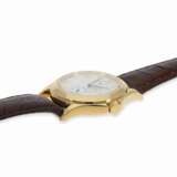 Armbanduhr: nahezu neuwertige, große Patek Philippe "CALATRAVA TRAVEL TIME" Ref.5134, mit Stammbuchauszug, Genf, 2002 - фото 3