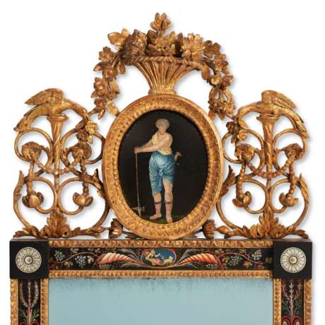 A PAIR OF SOUTH EUROPEAN POLYCHROME-PAINTED TOLE AND GILTWOOD MIRRORS - фото 3