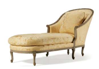A FRENCH GREY-PAINTED WOOD CHAISE