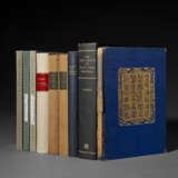 CHINESE BRONZES - A group of approximately 57 publications on Chinese bronzes. - photo 1