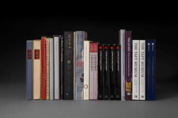 MUSEUM COLLECTIONS AND EXHIBITIONS - A group of approximately 61 publications on Museum collections and exhibitions.