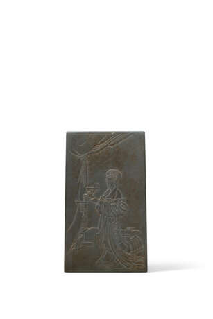 A SHE RECTANGULAR INKSTONE AND COVER - фото 2