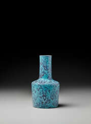 A VERY RARE &#39;PEACOCK FEATHER&#39;-GLAZED MALLET VASE