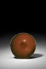 A RARE DING PERSIMMON-GLAZED HEXAFOIL BOWL